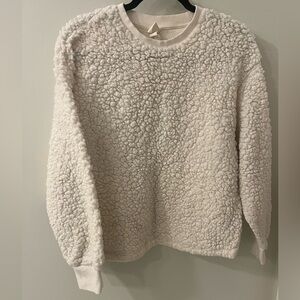 H&M White Sherpa Crew Neck Long Sleeve Sweater Size Medium